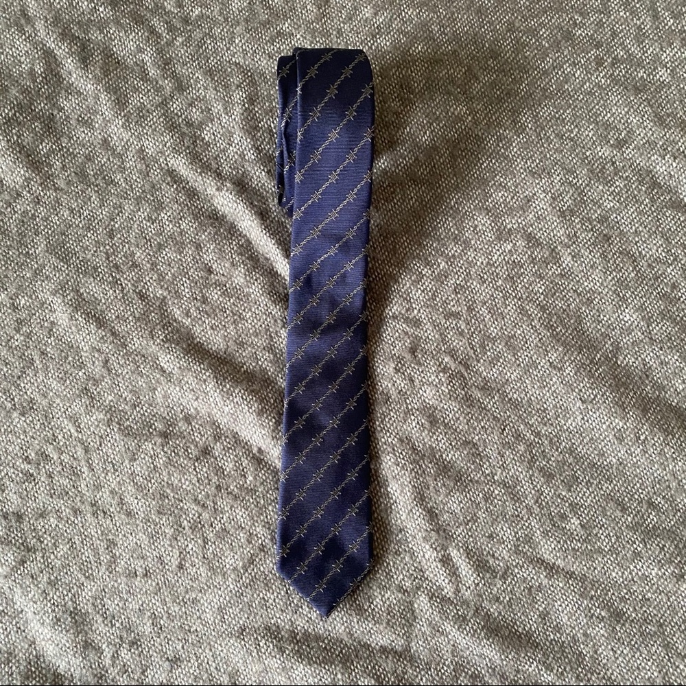 Givenchy | Barbwire Tie